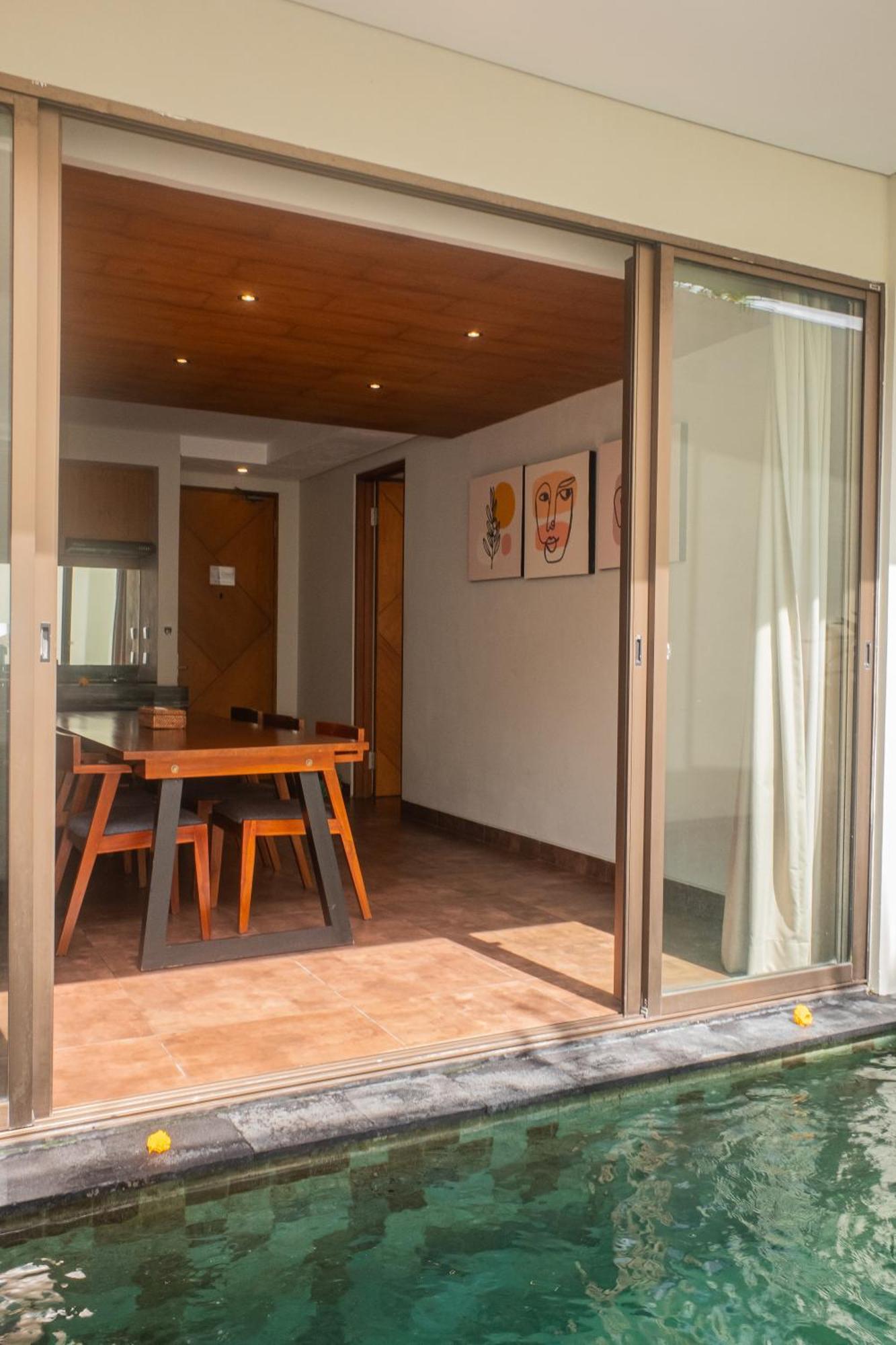 Kayumas Hotel Seminyak