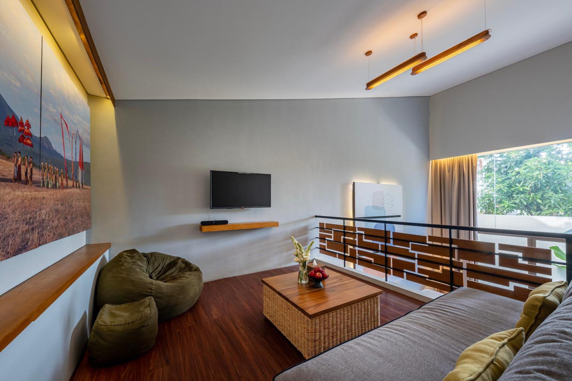 Hotel Kayumas 4*